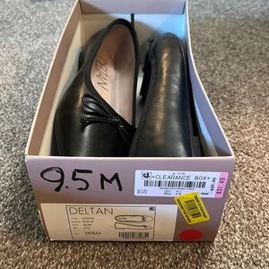 Deltas black Flats never worn
